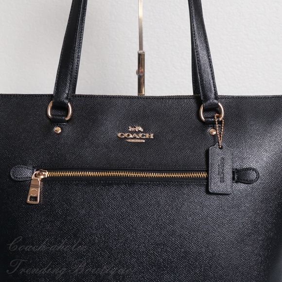 NWT Coach Gallery Tote in Black Crossgrain Leather - Picture 3 of 8